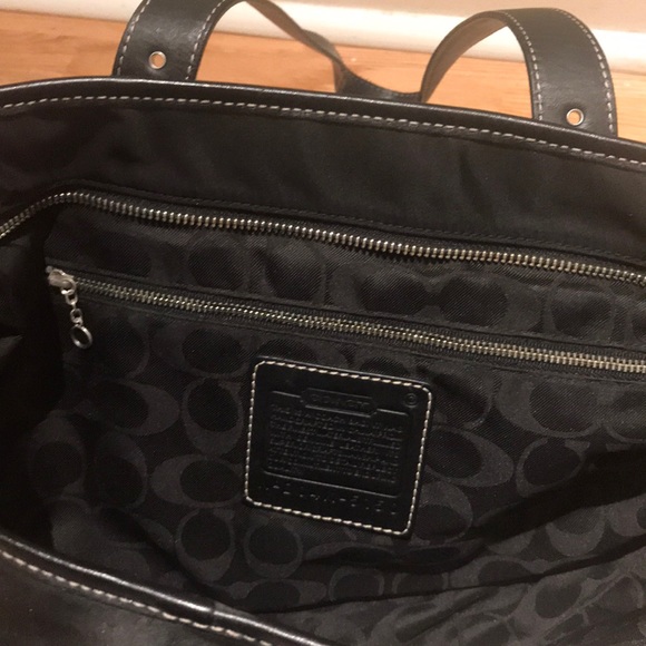Coach Tote Bag - Picture 6 of 8